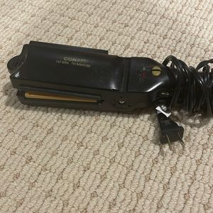 Conair ceramic flat iron